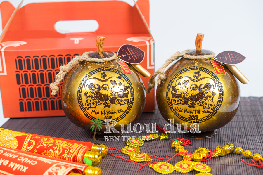 Rượu dừa tranh Đông Hồ